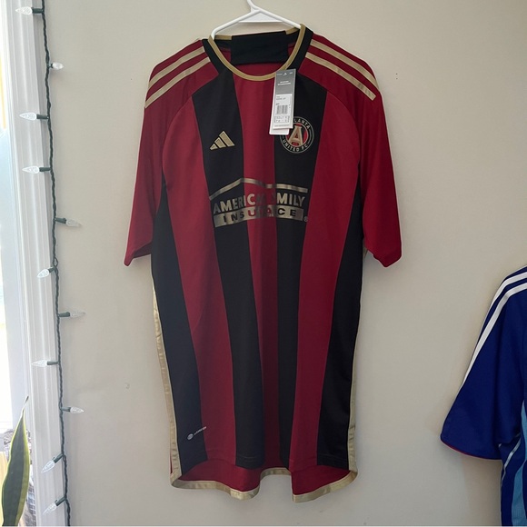 NWT Atlanta United Thiago Almada Home Kit, Men’s XL - Picture 2 of 3